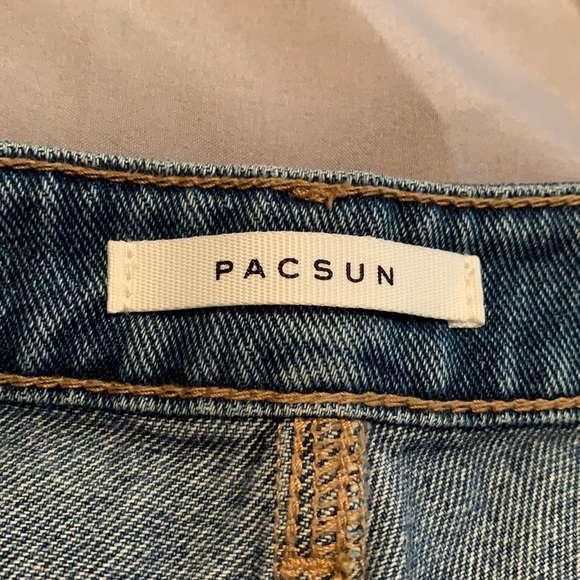 High rise jean shorts - Picture 3 of 5